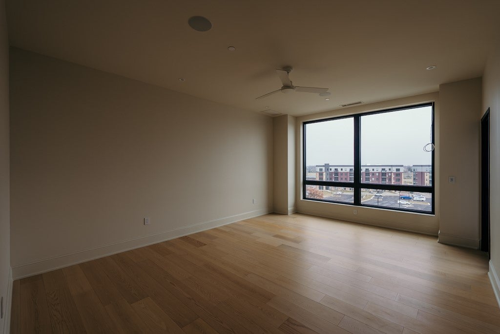 West Des Moines, Iowa, 50266, United States, 2 Bedrooms Bedrooms, ,3 BathroomsBathrooms,Residential,Active,2007148