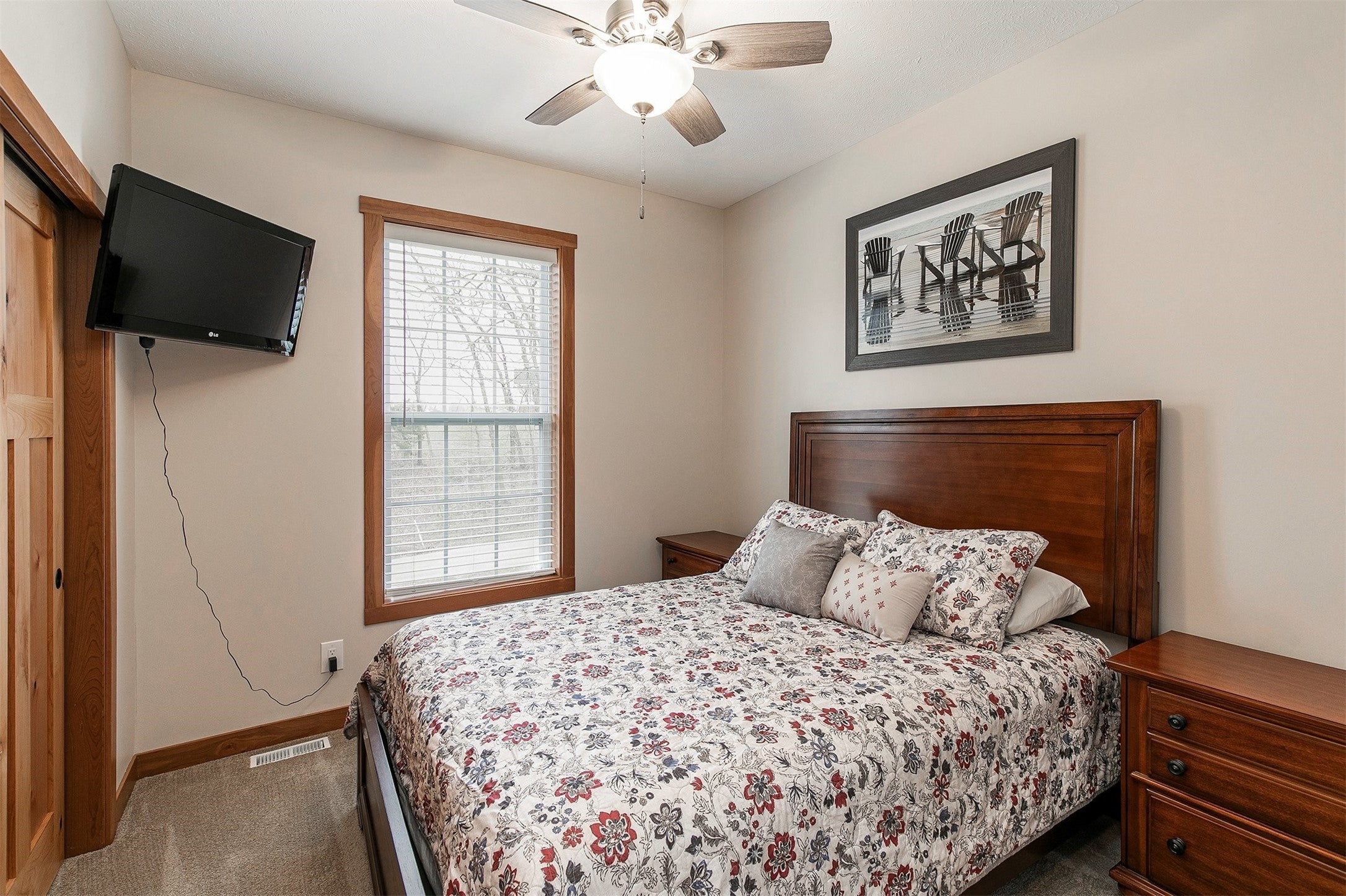 Ellston, Iowa, 50074, United States, 4 Bedrooms Bedrooms, ,3 BathroomsBathrooms,Residential,Active,2007034