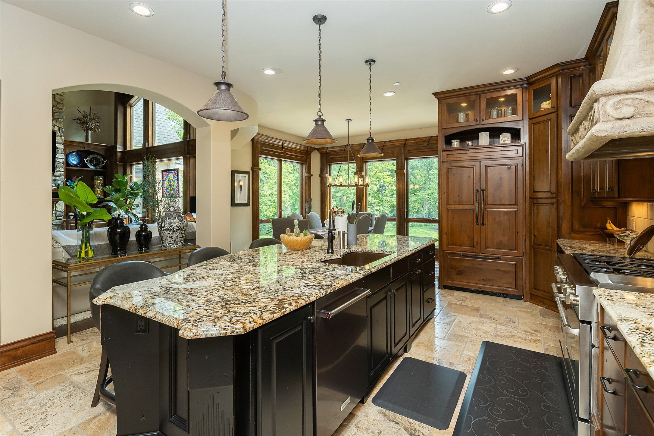 Grimes, Iowa, 50111, United States, 5 Bedrooms Bedrooms, ,7 BathroomsBathrooms,Residential,Active,1971781