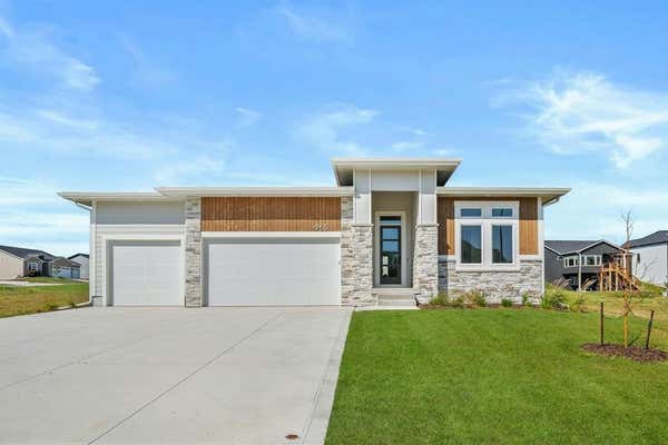 965 HARRINGTON WAY, WAUKEE, IA 50263 - Image 1