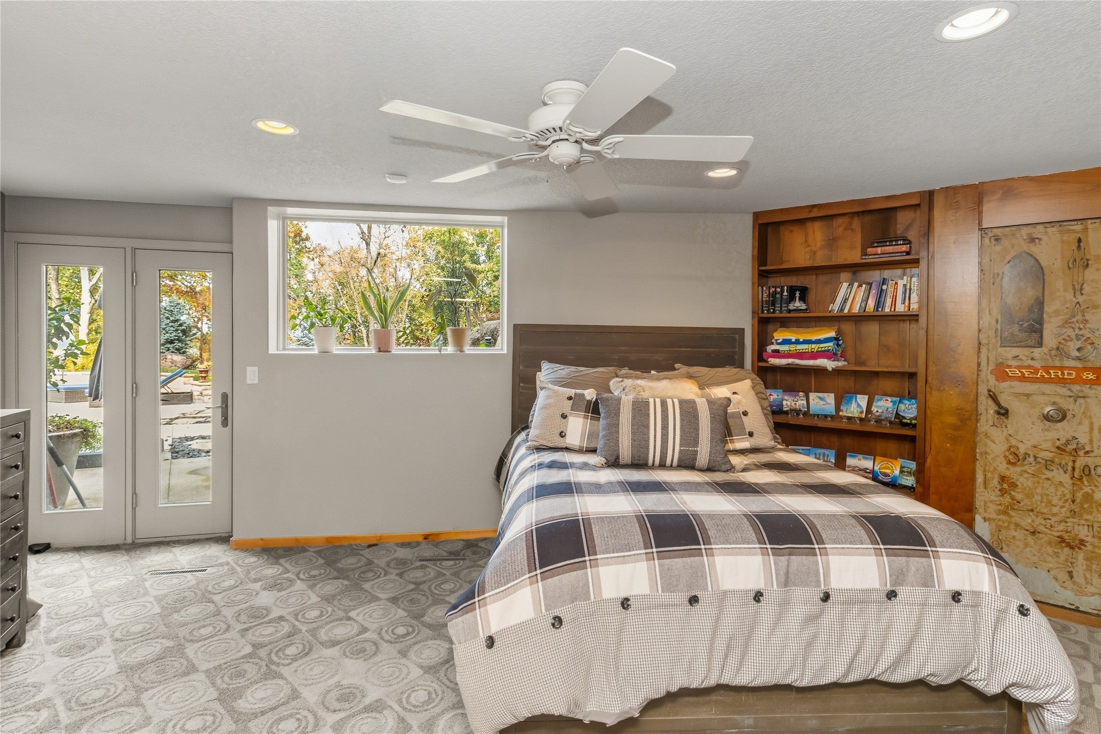 Adel, Iowa, 50003, United States, 3 Bedrooms Bedrooms, ,3 BathroomsBathrooms,Residential,Active,1971020