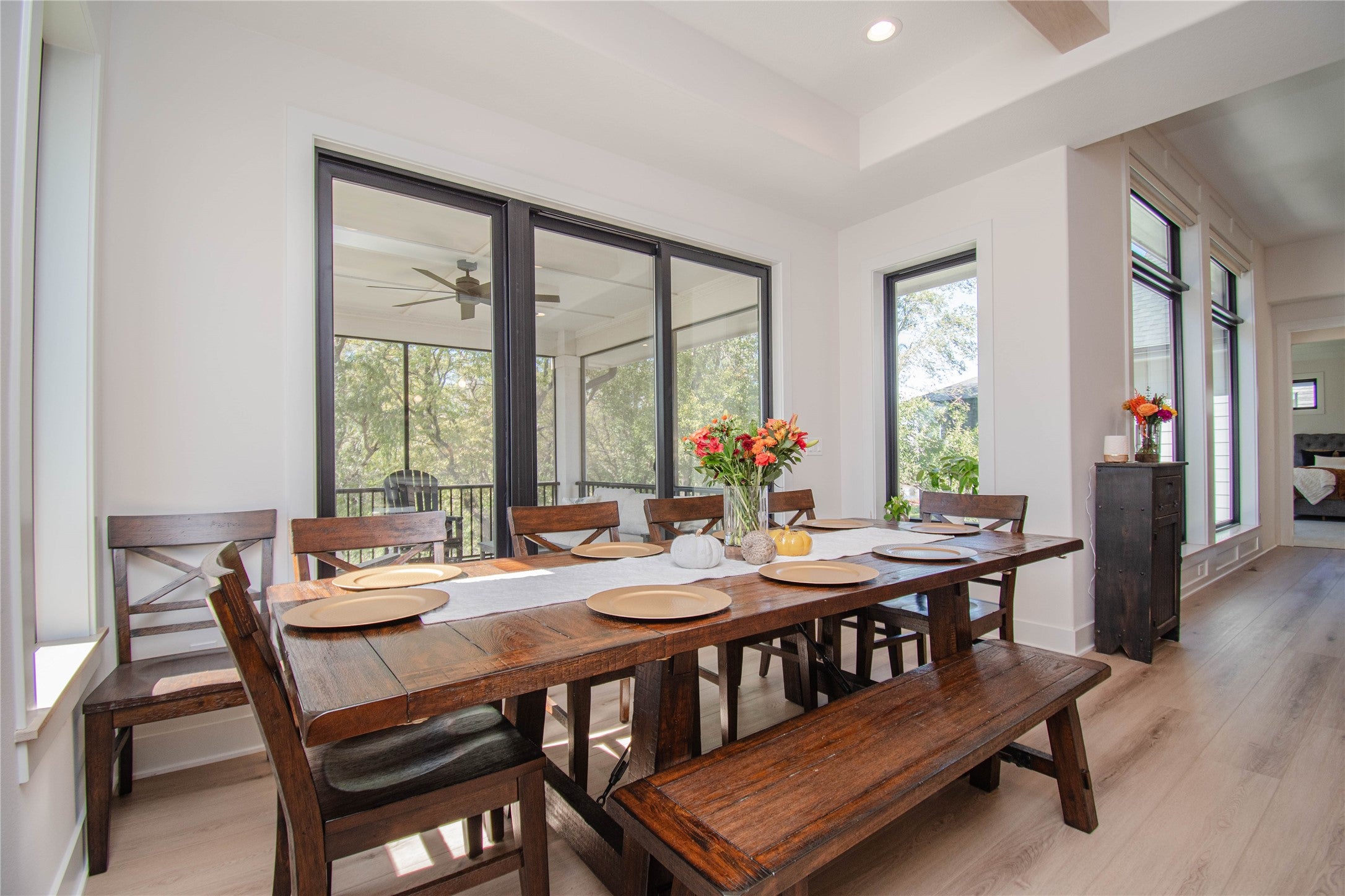 Clive, Iowa, 50325, United States, 4 Bedrooms Bedrooms, ,5 BathroomsBathrooms,Residential,Active,1964297