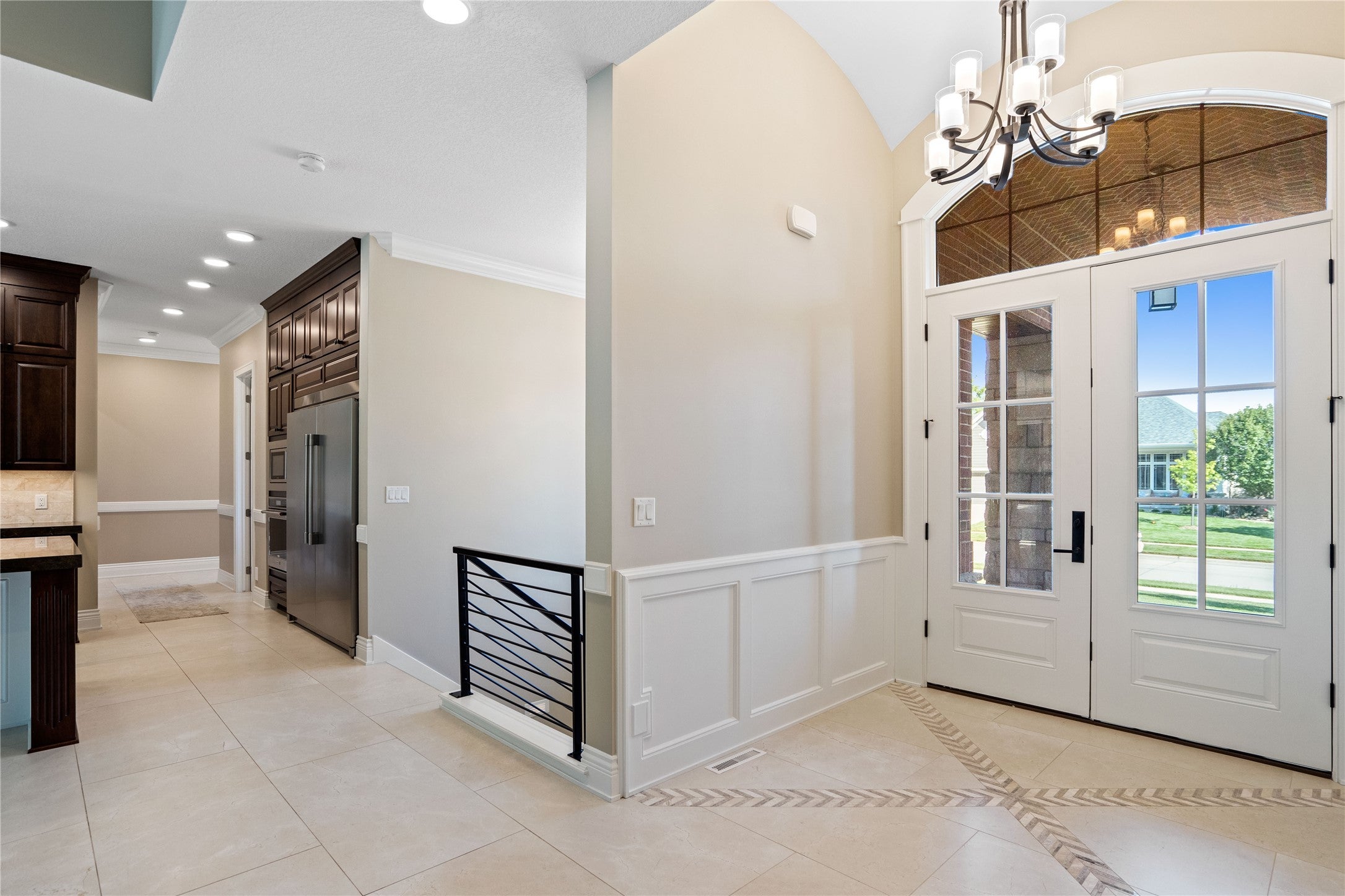 Urbandale, Iowa, 50323, United States, 2 Bedrooms Bedrooms, ,3 BathroomsBathrooms,Residential,Active,1973363