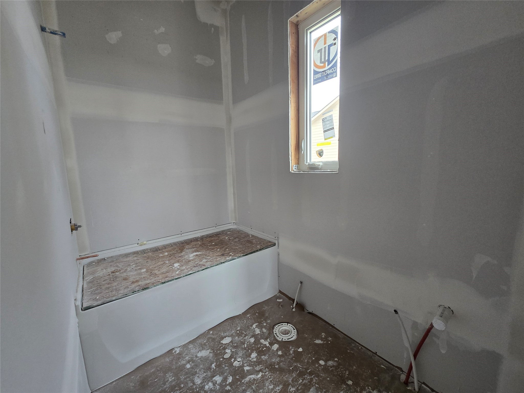 Urbandale, Iowa, 50323, United States, 4 Bedrooms Bedrooms, ,5 BathroomsBathrooms,Residential,Active,1945186