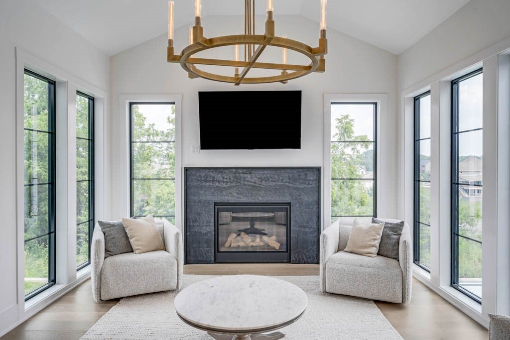 Clive, Iowa, 50325, United States, 5 Bedrooms Bedrooms, ,6 BathroomsBathrooms,Residential,Active,1909646