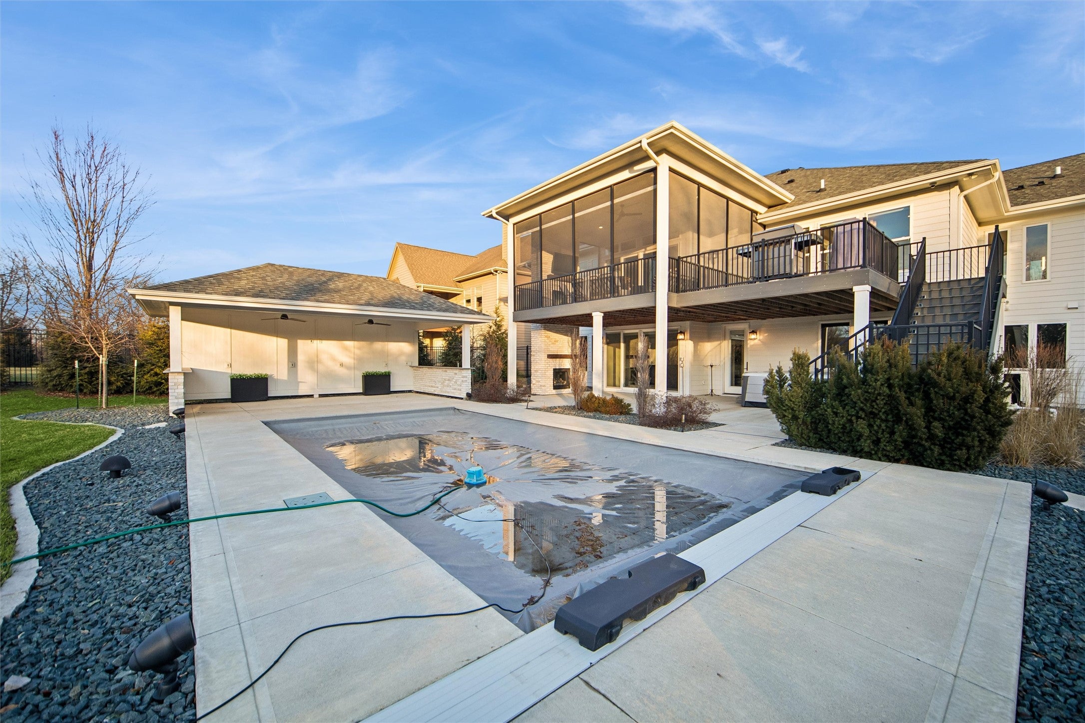 Clive, Iowa, 50325, United States, 4 Bedrooms Bedrooms, ,6 BathroomsBathrooms,Residential,Active,2006851