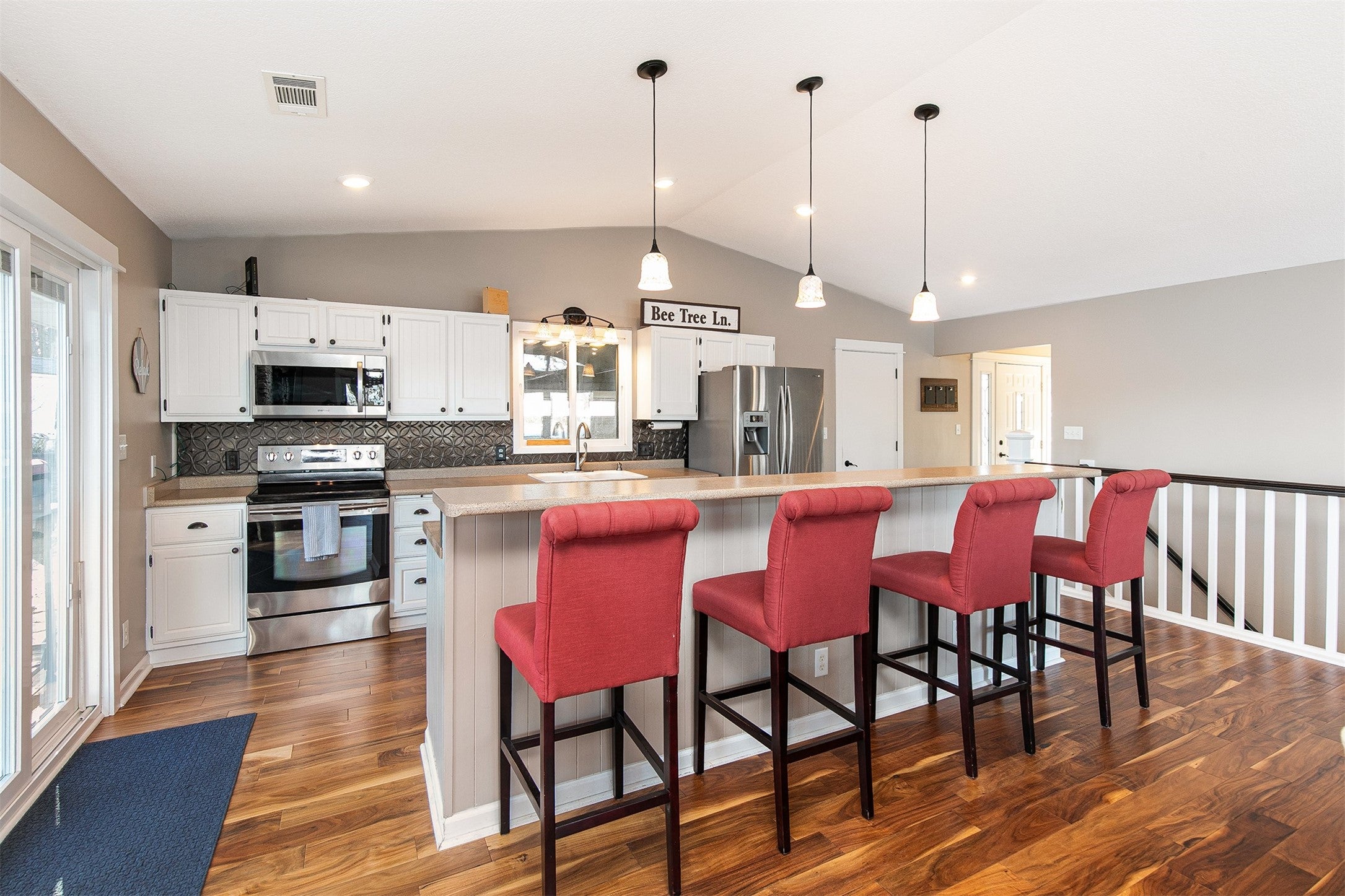 Ellston, Iowa, 50074, United States, 4 Bedrooms Bedrooms, ,3 BathroomsBathrooms,Residential,Active,1742148