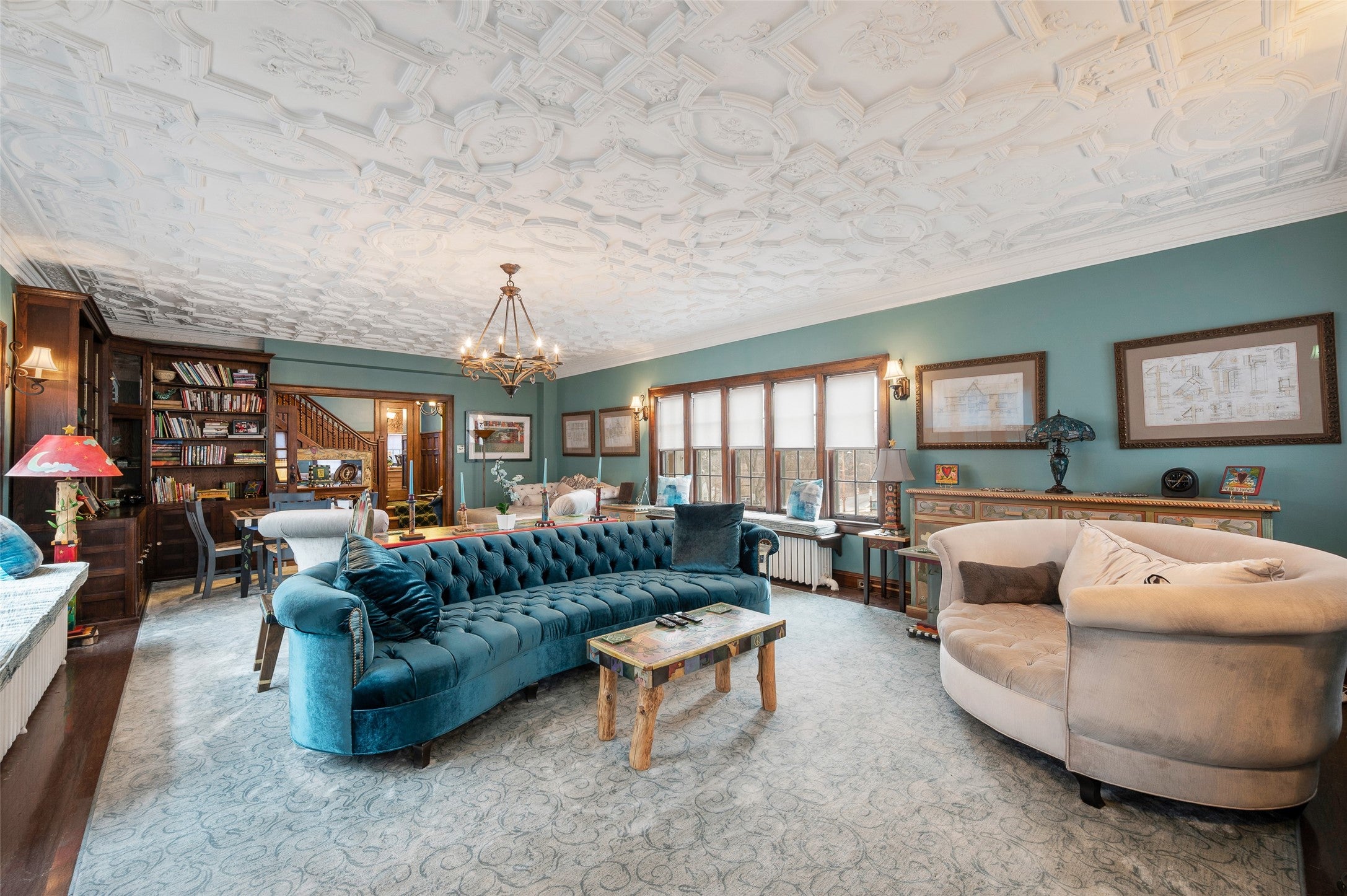 Des Moines, Iowa, 50312, United States, 7 Bedrooms Bedrooms, ,9 BathroomsBathrooms,Residential,Active,2014607