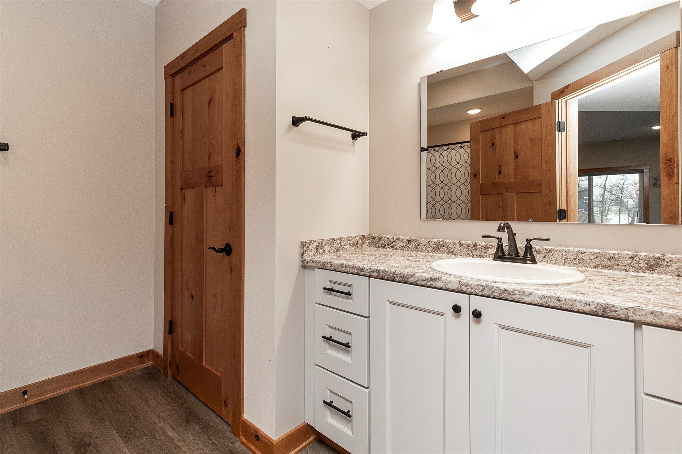 Ellston, Iowa, 50074, United States, 4 Bedrooms Bedrooms, ,3 BathroomsBathrooms,Residential,Active,1769780