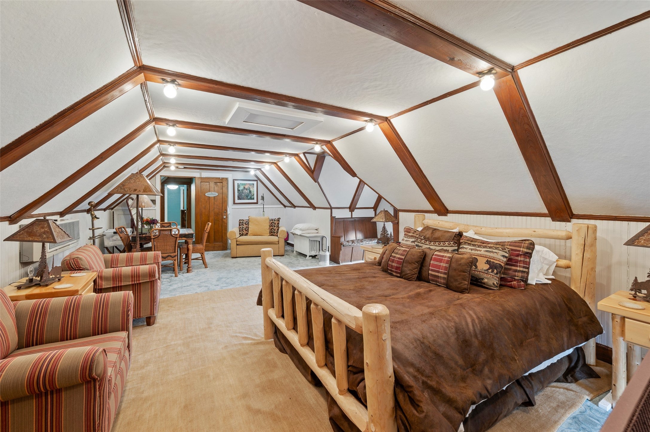 Des Moines, Iowa, 50312, United States, 7 Bedrooms Bedrooms, ,9 BathroomsBathrooms,Residential,Active,2014607