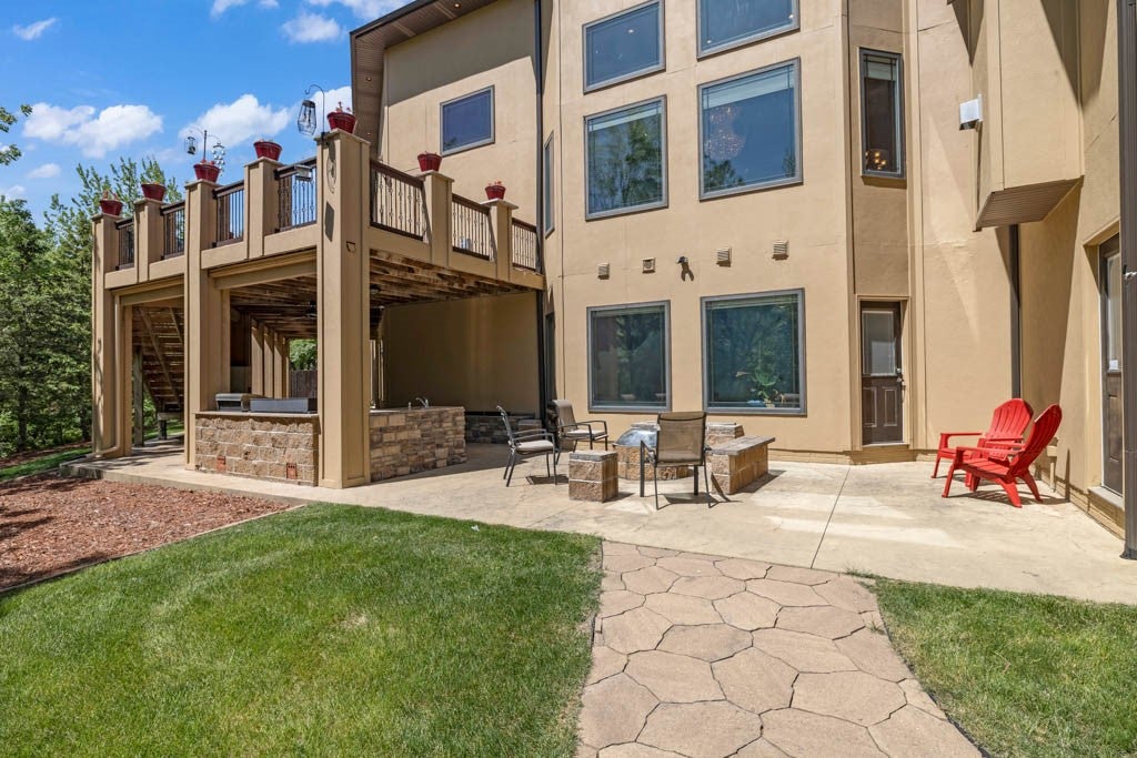 Ames, Iowa, 50014, United States, 6 Bedrooms Bedrooms, ,6 BathroomsBathrooms,Residential,Active,2014935