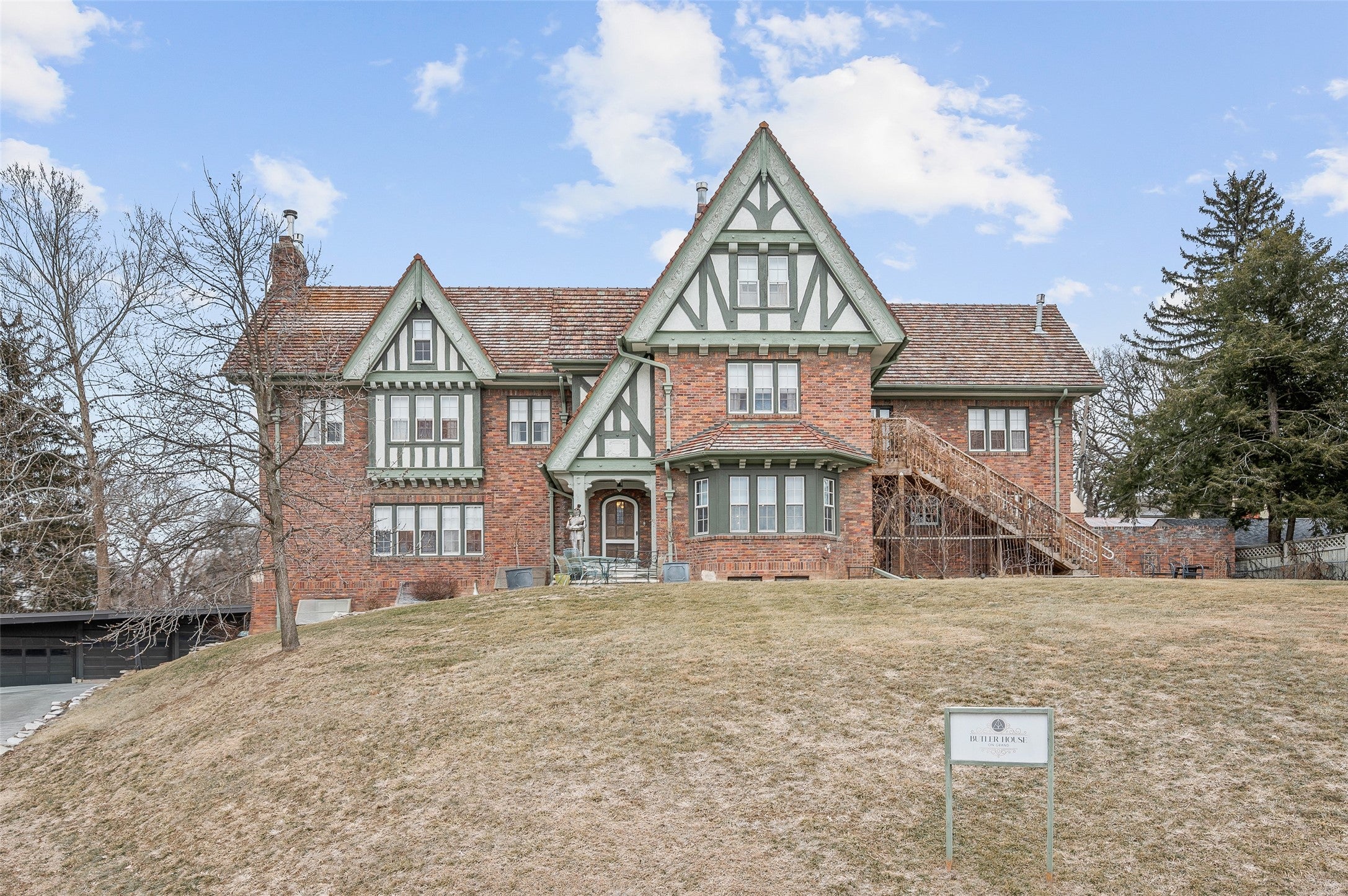 Des Moines, Iowa, 50312, United States, 7 Bedrooms Bedrooms, ,9 BathroomsBathrooms,Residential,Active,2014607