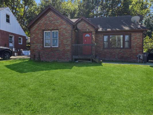 5820 URBANDALE AVE, DES MOINES, IA 50322 - Image 1