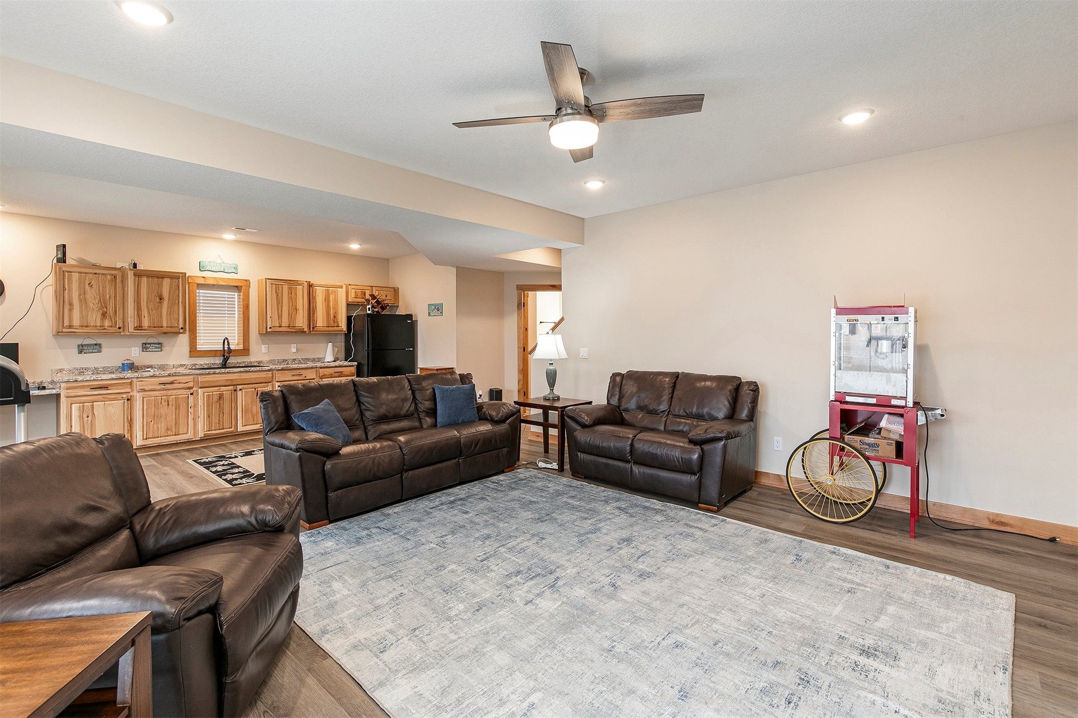 Ellston, Iowa, 50074, United States, 4 Bedrooms Bedrooms, ,3 BathroomsBathrooms,Residential,Active,2007034