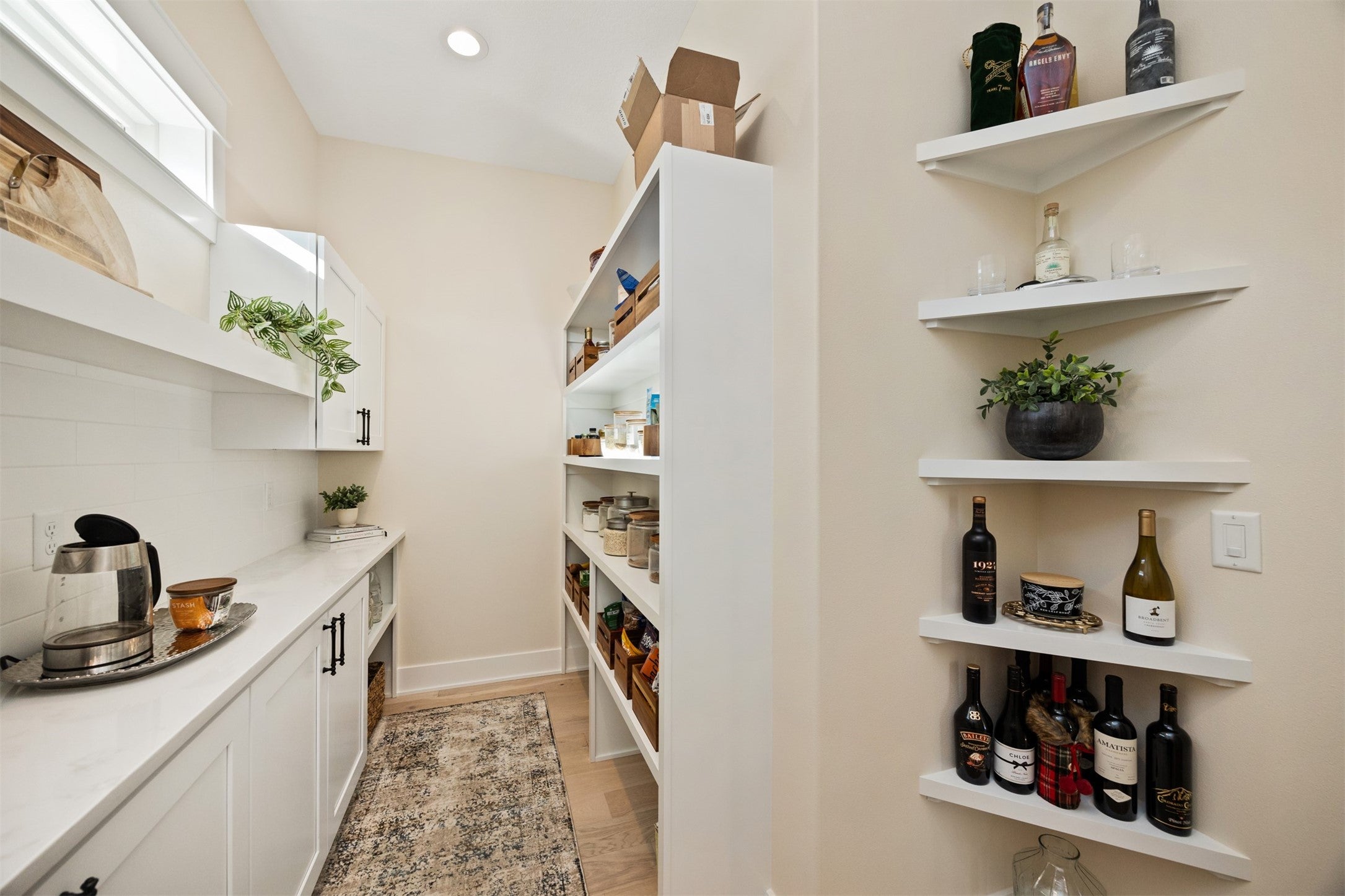 Waukee, Iowa, 50263, United States, 4 Bedrooms Bedrooms, ,3 BathroomsBathrooms,Residential,Active,1985600