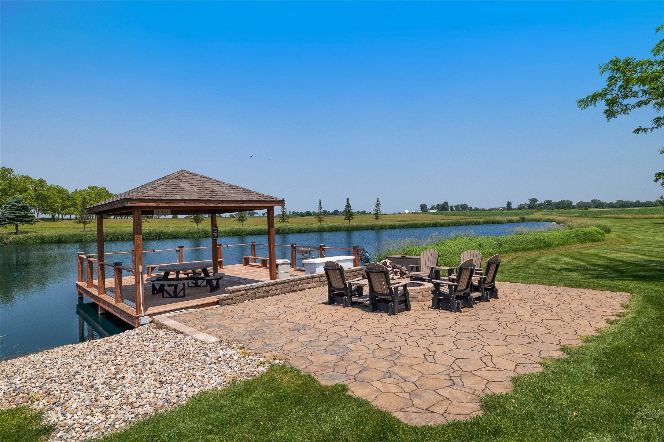 Madrid, Iowa, 50156, United States, 5 Bedrooms Bedrooms, ,6 BathroomsBathrooms,Residential,Active,1904744