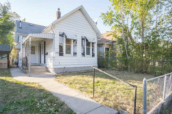 1136 E 8TH ST, DES MOINES, IA 50316 - Image 1