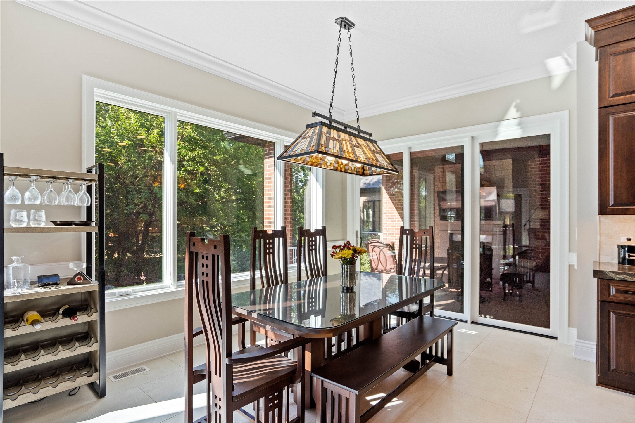 Urbandale, Iowa, 50323, United States, 2 Bedrooms Bedrooms, ,3 BathroomsBathrooms,Residential,Active,1973363