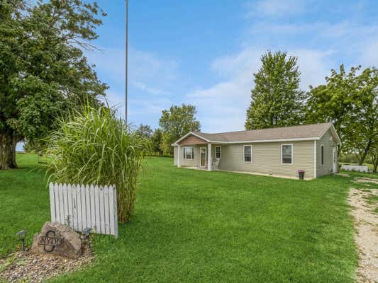 1933 ELMWOOD AVE, EARLHAM, IA 50072 - Image 1