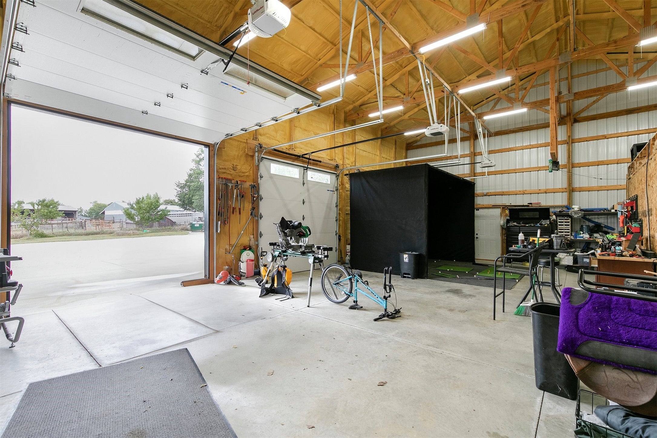 Redfield, Iowa, 50233, United States, 4 Bedrooms Bedrooms, ,3 BathroomsBathrooms,Residential,Active,1993624