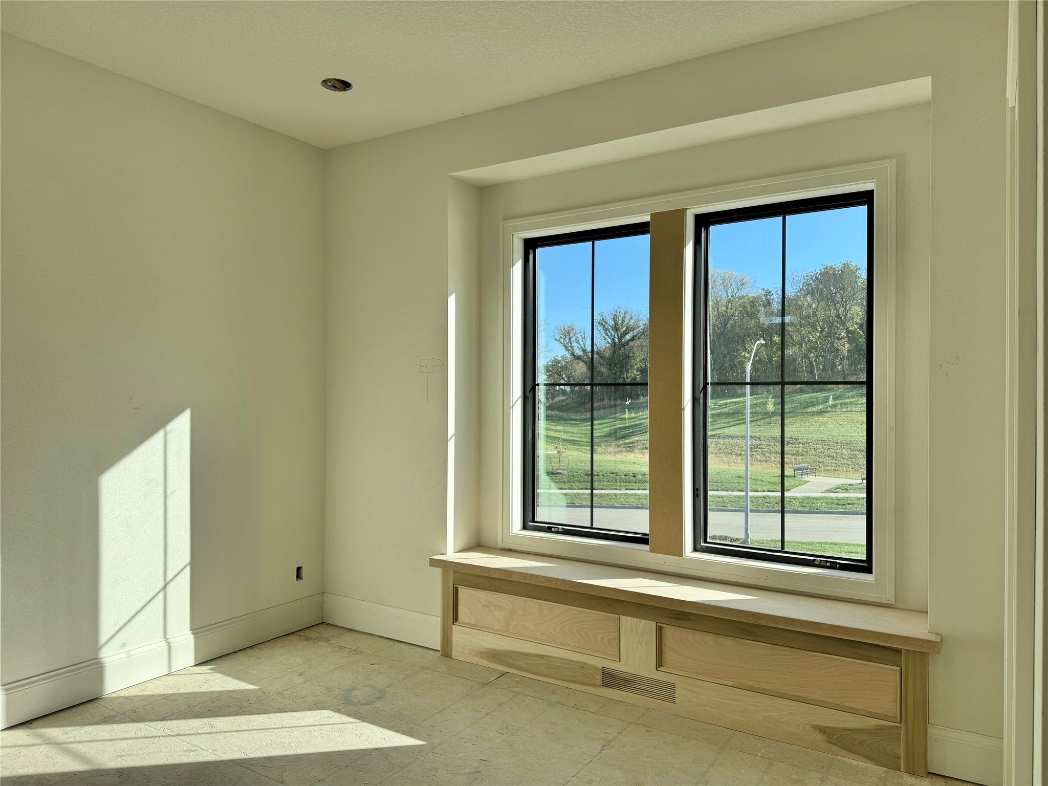 West Des Moines, Iowa, 50266, United States, 4 Bedrooms Bedrooms, ,4 BathroomsBathrooms,Residential,Active,2003556