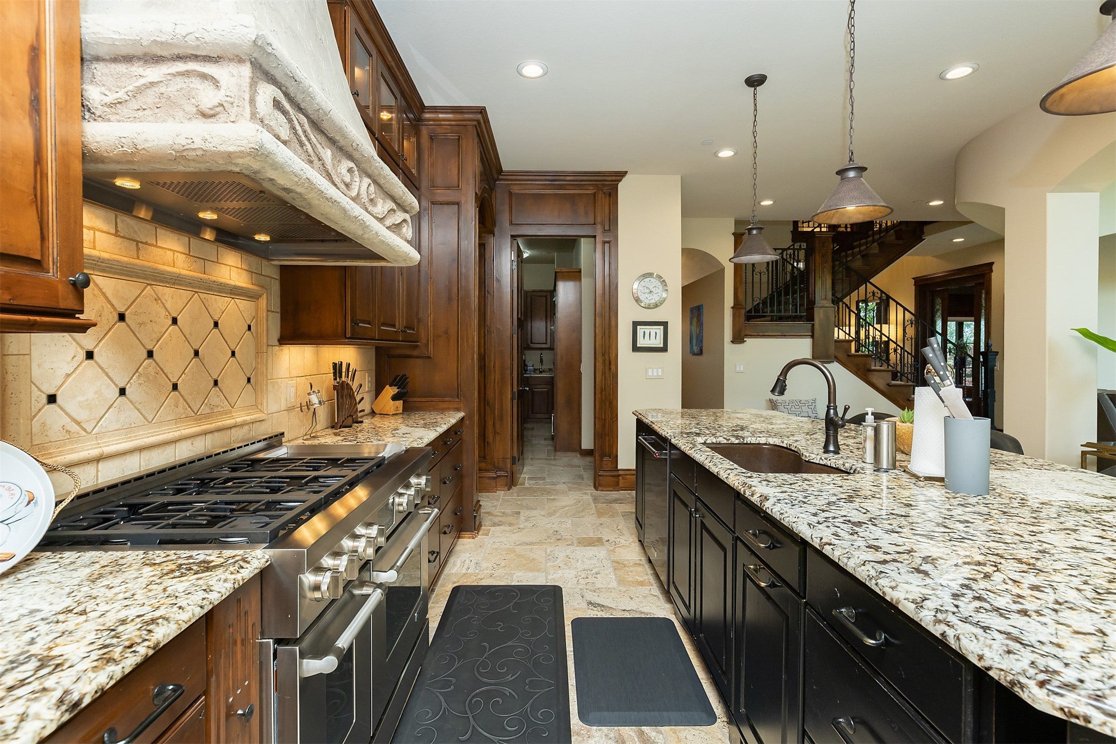 Grimes, Iowa, 50111, United States, 5 Bedrooms Bedrooms, ,7 BathroomsBathrooms,Residential,Active,1971781