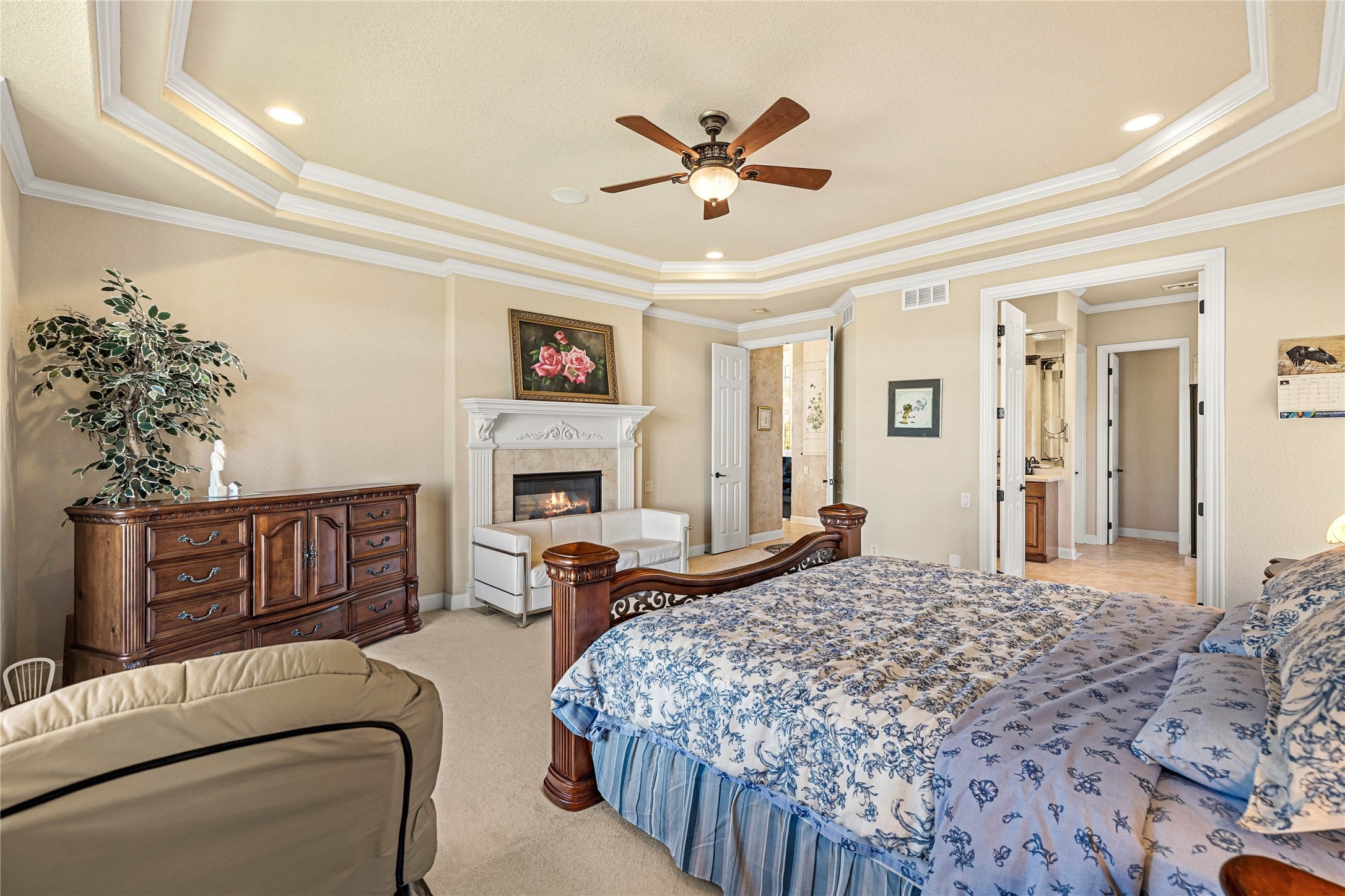 Ankeny, Iowa, 50021, United States, 5 Bedrooms Bedrooms, ,5 BathroomsBathrooms,Residential,Active,1987216