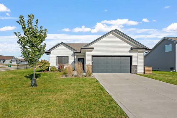 208 WALNUT DR, NORWALK, IA 50211 - Image 1