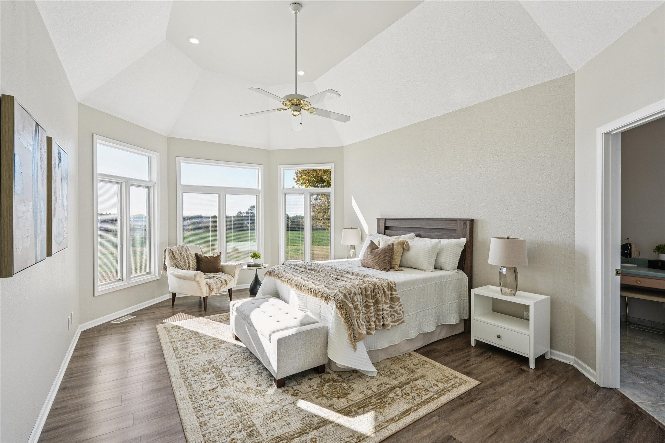 Granger, Iowa, 50109, United States, 3 Bedrooms Bedrooms, ,3 BathroomsBathrooms,Residential,Active,1968368