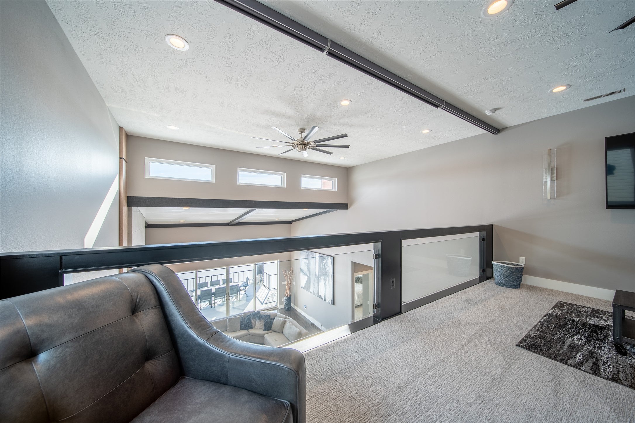 Spirit Lake, Iowa, 51360, United States, 7 Bedrooms Bedrooms, ,6 BathroomsBathrooms,Residential,Active,2007135