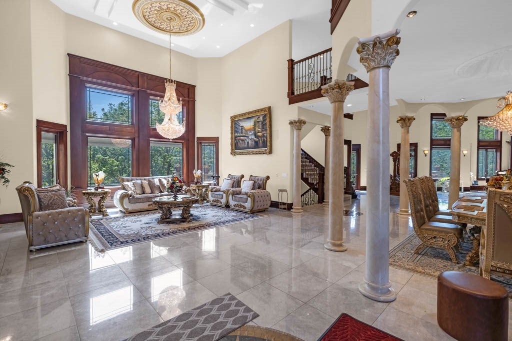 Ames, Iowa, 50014, United States, 6 Bedrooms Bedrooms, ,6 BathroomsBathrooms,Residential,Active,2014935