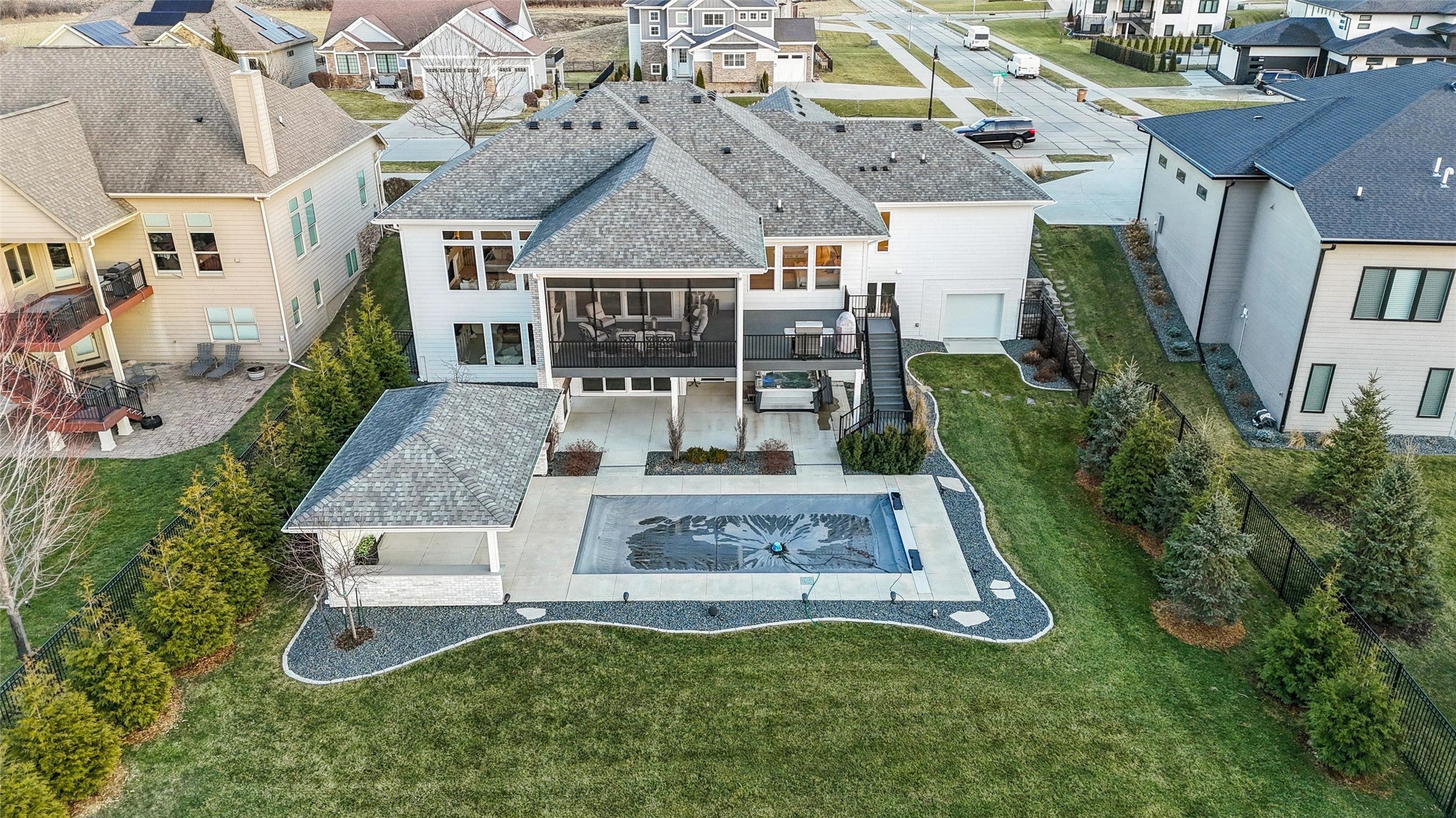 Clive, Iowa, 50325, United States, 4 Bedrooms Bedrooms, ,6 BathroomsBathrooms,Residential,Active,2006851