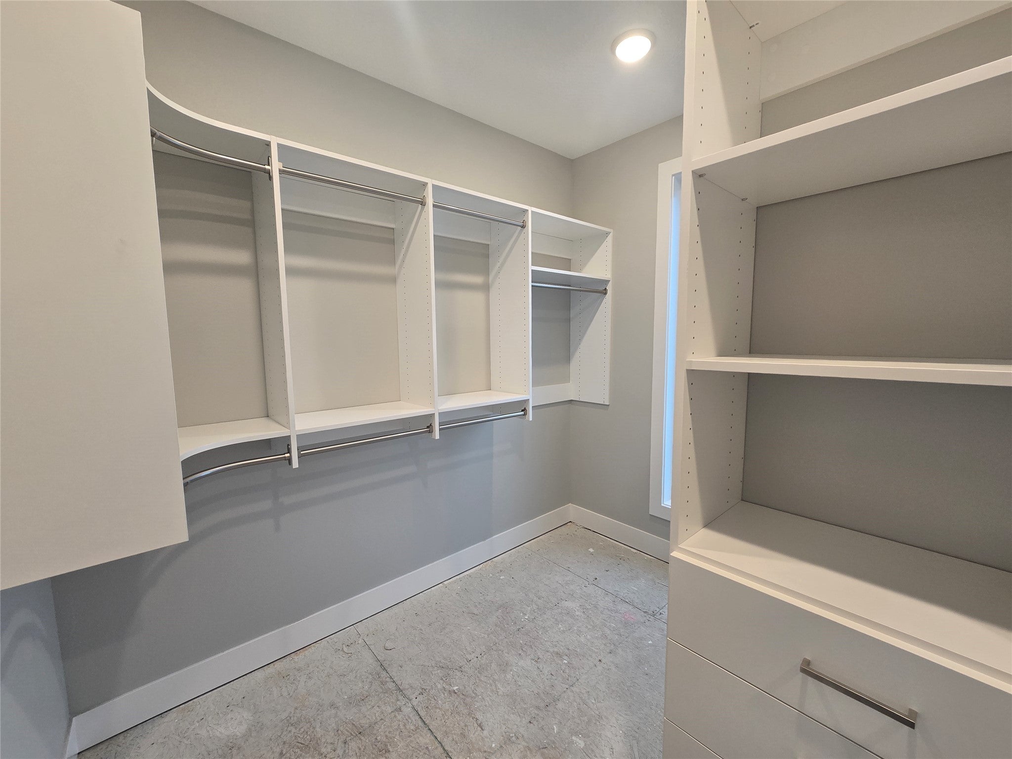 Urbandale, Iowa, 50323, United States, 6 Bedrooms Bedrooms, ,6 BathroomsBathrooms,Residential,Active,1869122