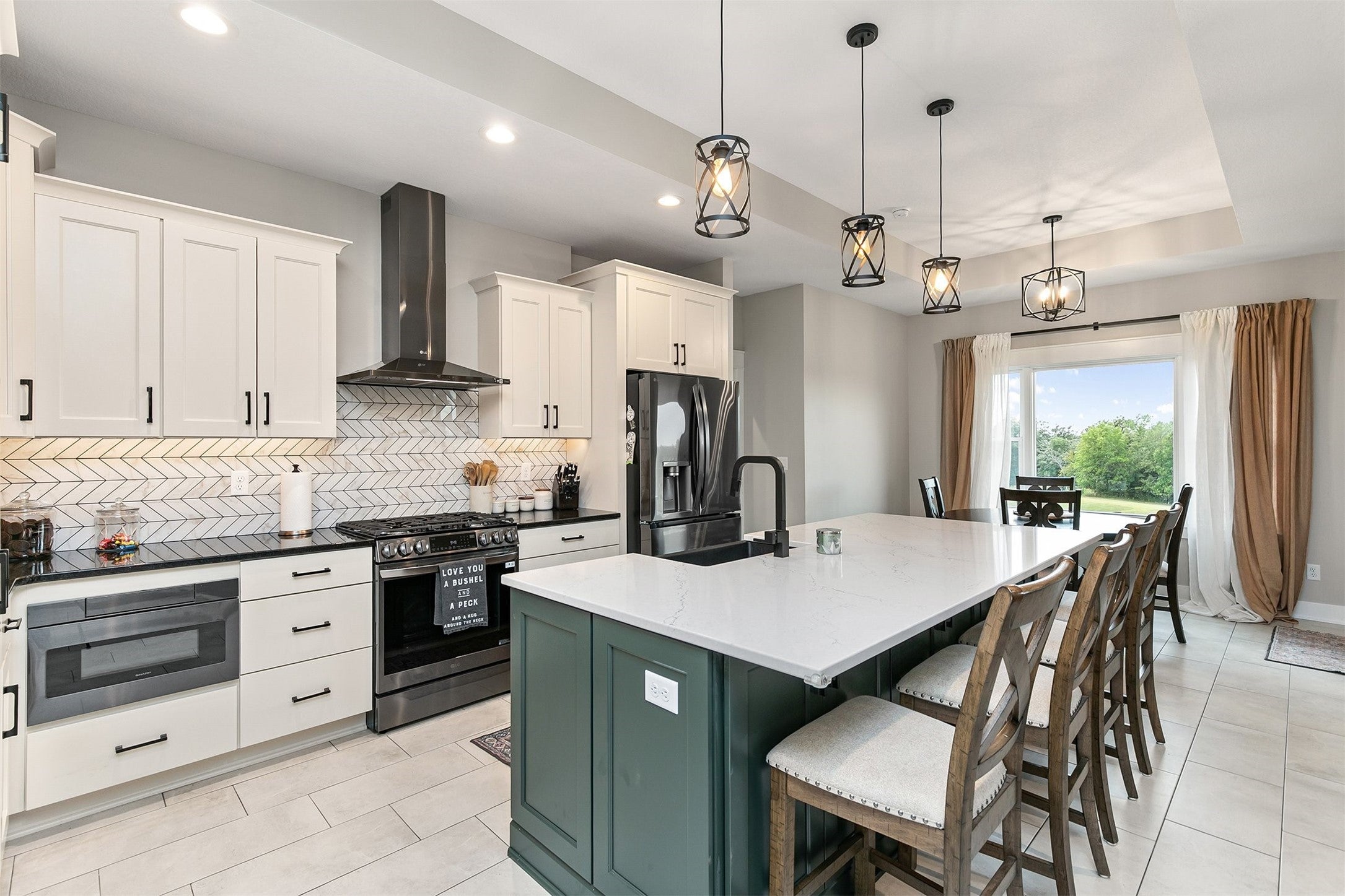 Redfield, Iowa, 50233, United States, 4 Bedrooms Bedrooms, ,3 BathroomsBathrooms,Residential,Active,1993624