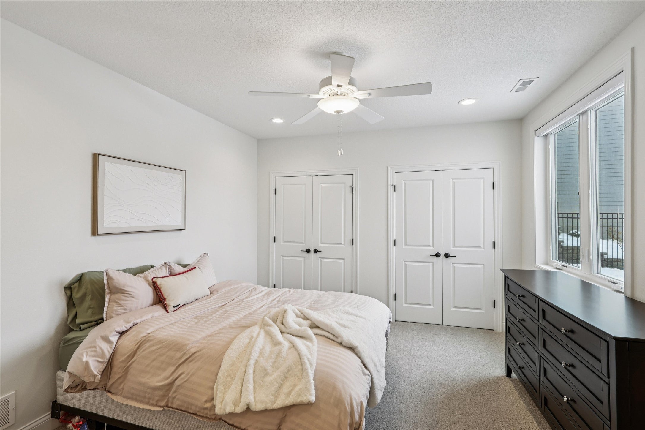 Clive, Iowa, 50325, United States, 4 Bedrooms Bedrooms, ,6 BathroomsBathrooms,Residential,Active,2006851