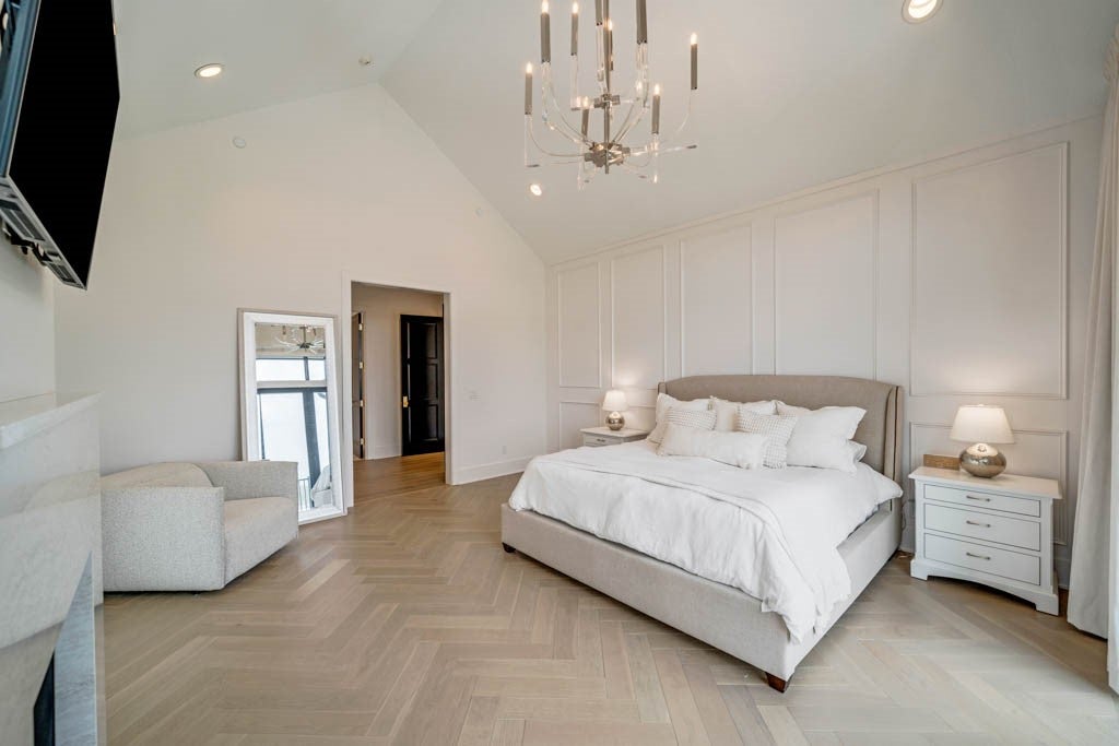 Clive, Iowa, 50325, United States, 5 Bedrooms Bedrooms, ,6 BathroomsBathrooms,Residential,Active,1909646