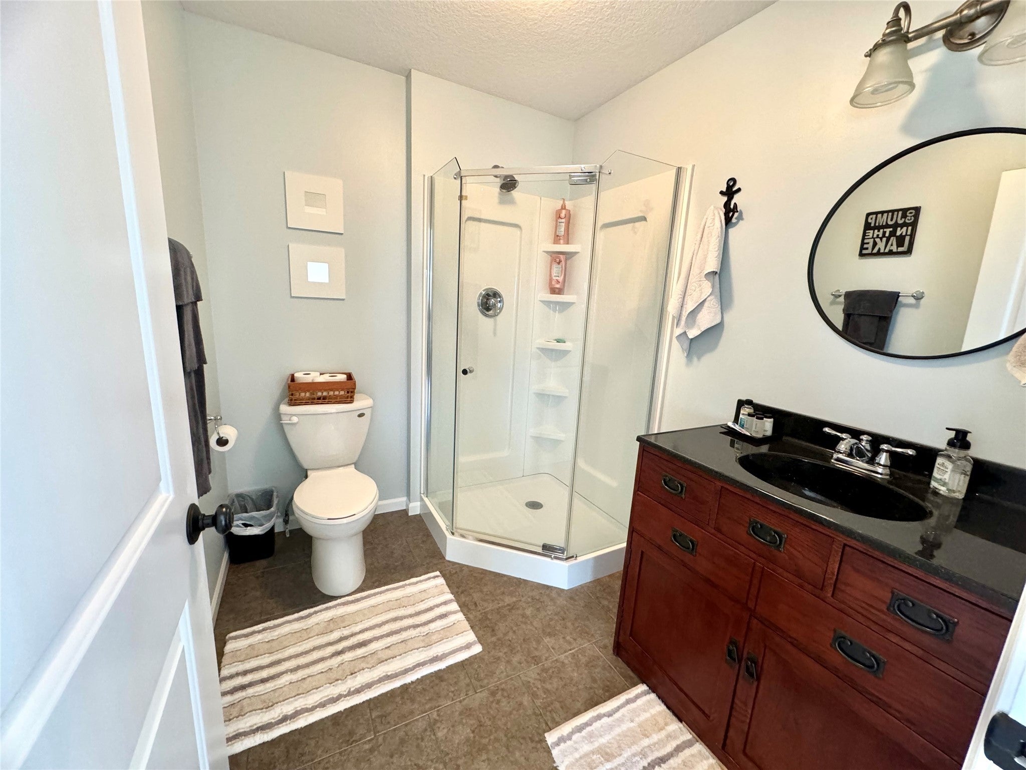 Ellston, Iowa, 50074, United States, 4 Bedrooms Bedrooms, ,3 BathroomsBathrooms,Residential,Active,1742088