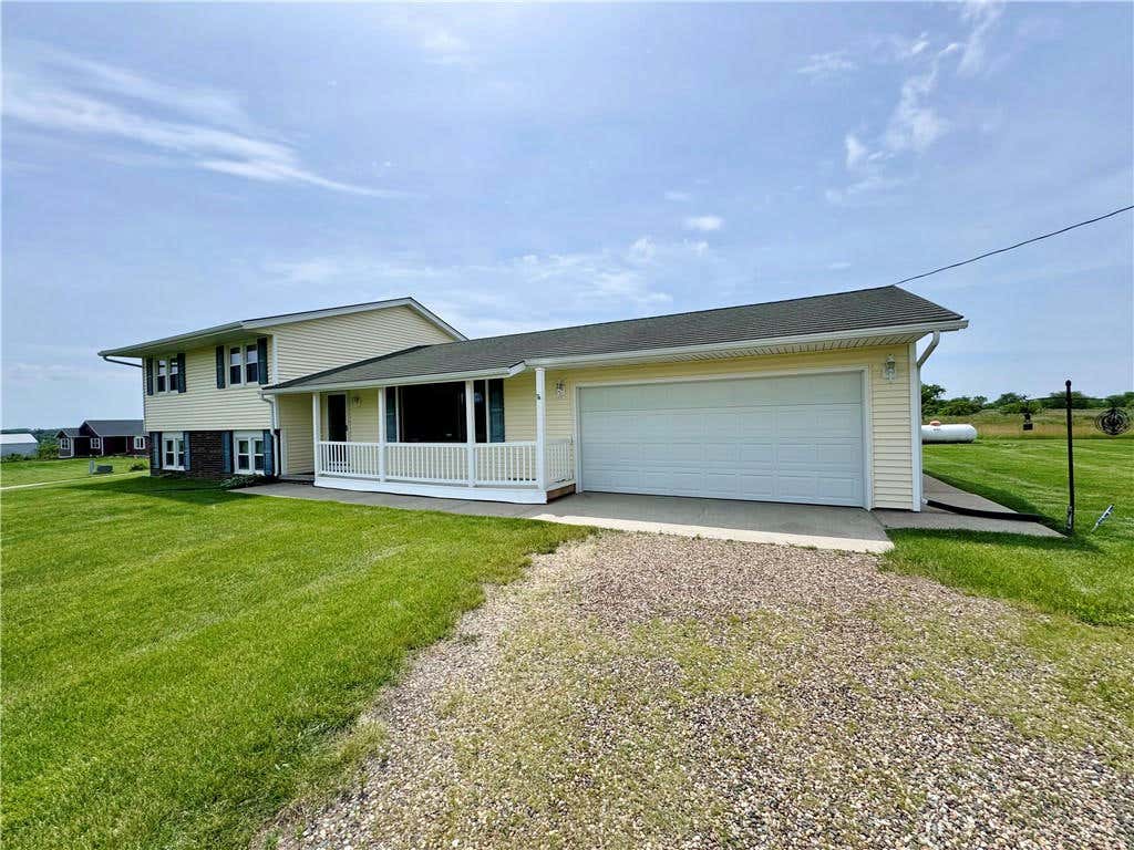 12441 SE 56TH AVE, RUNNELLS, IA 50237, photo 1 of 28