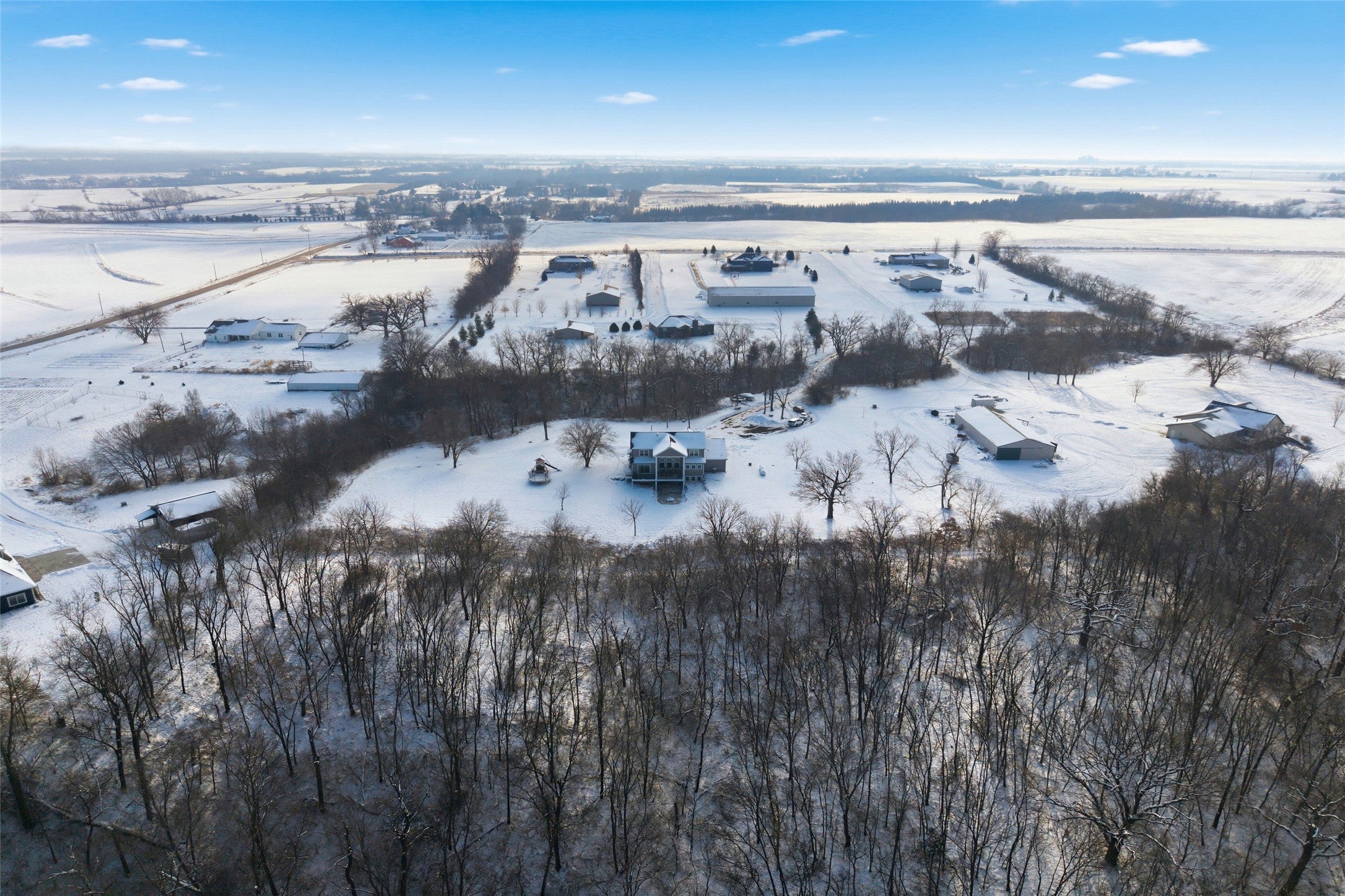 Bondurant, Iowa, 50035, United States, 5 Bedrooms Bedrooms, ,5 BathroomsBathrooms,Residential,Active,2002355