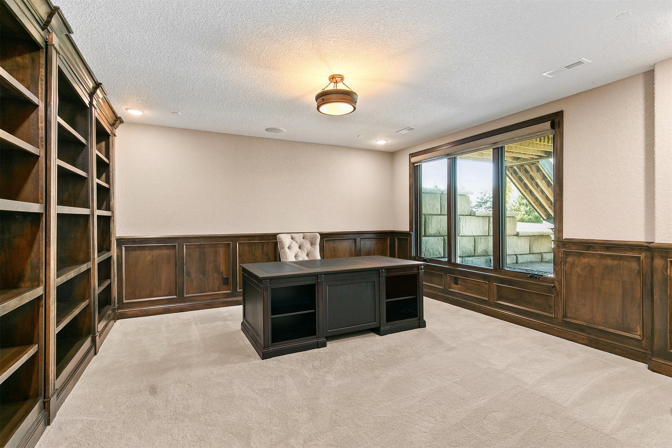 West Des Moines, Iowa, 50266, United States, 6 Bedrooms Bedrooms, ,5 BathroomsBathrooms,Residential,Active,1971022