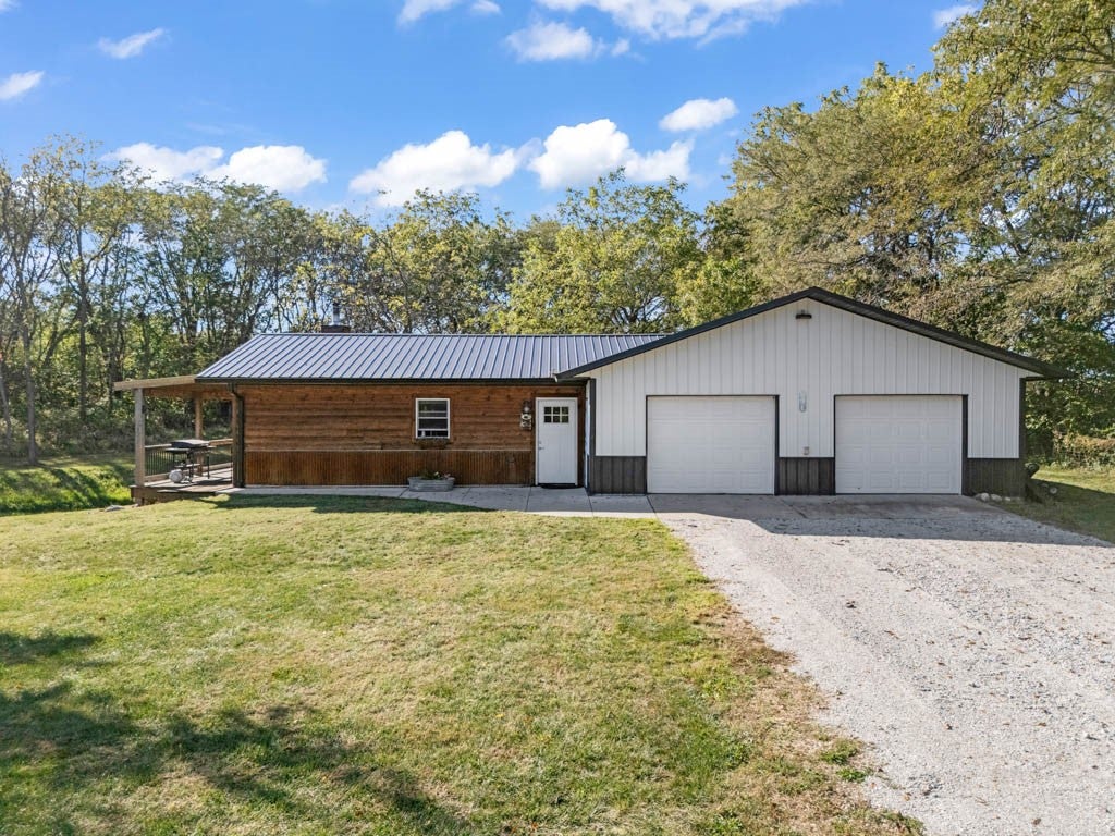 Bondurant, Iowa, 50035, United States, 5 Bedrooms Bedrooms, ,4 BathroomsBathrooms,Residential,Active,1961950