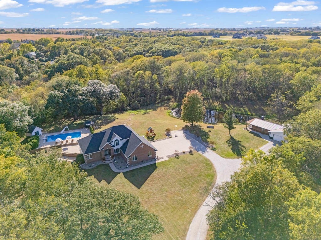 Bondurant, Iowa, 50035, United States, 5 Bedrooms Bedrooms, ,4 BathroomsBathrooms,Residential,Active,1961950