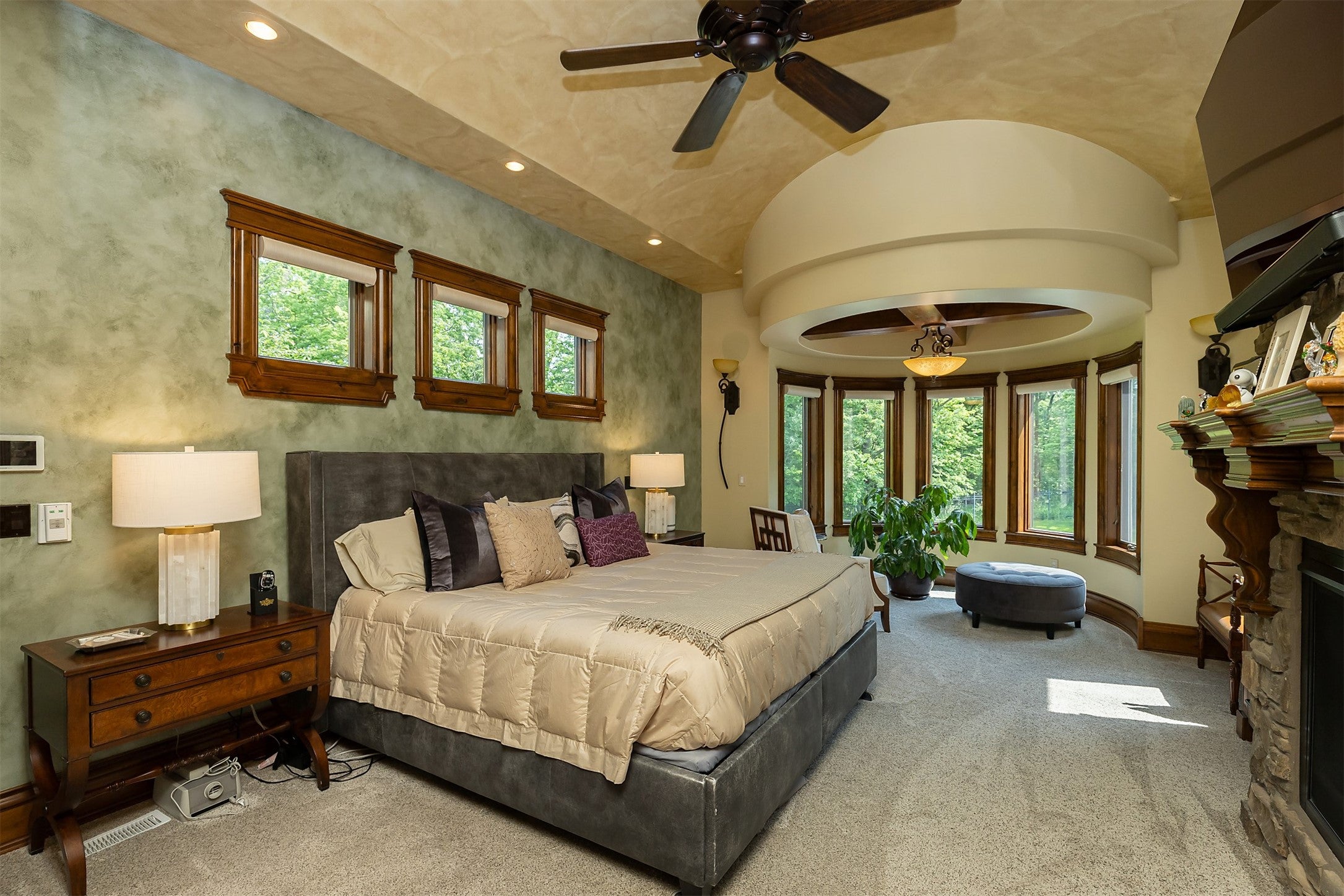 Grimes, Iowa, 50111, United States, 5 Bedrooms Bedrooms, ,7 BathroomsBathrooms,Residential,Active,1971781