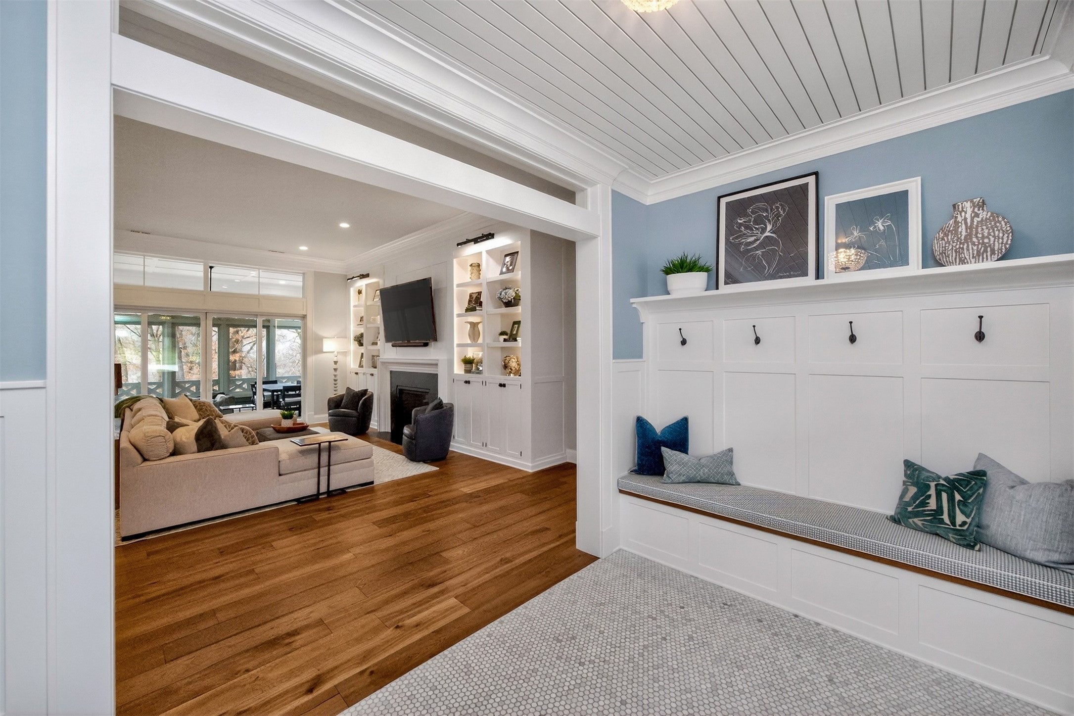 Ankeny, Iowa, 50023, United States, 5 Bedrooms Bedrooms, ,5 BathroomsBathrooms,Residential,Active,2011207