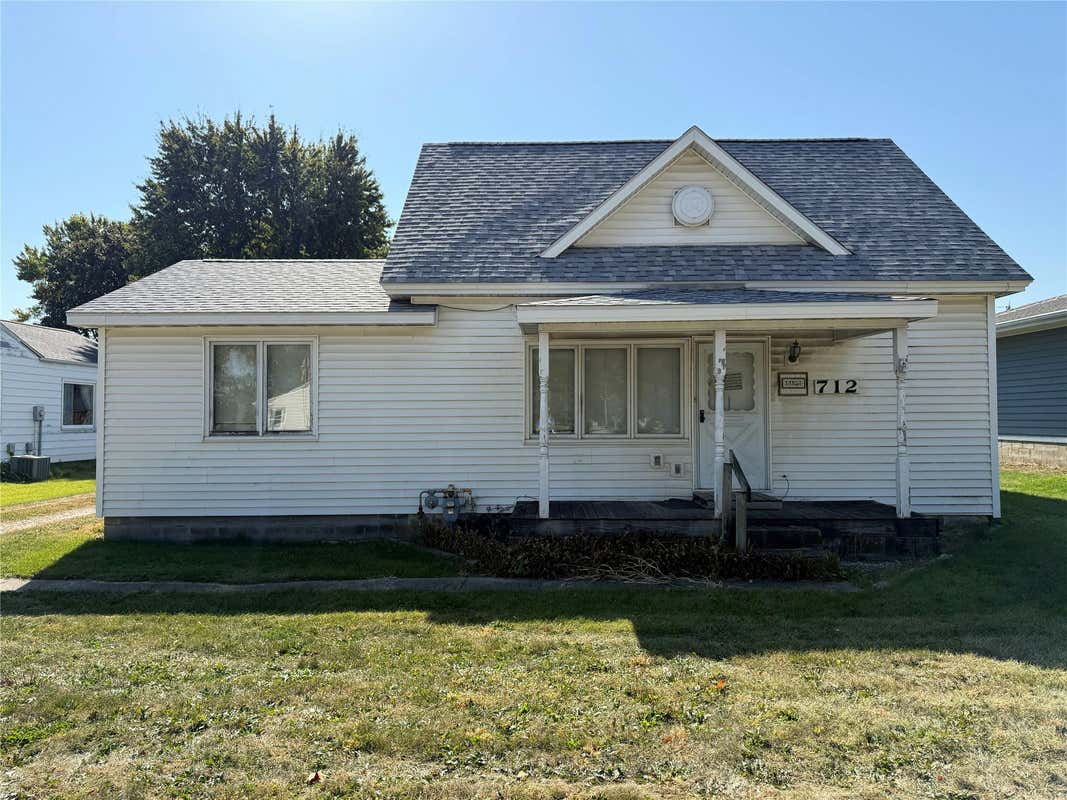 712 E 1ST ST, GRIMES, IA 50111, photo 1 of 10