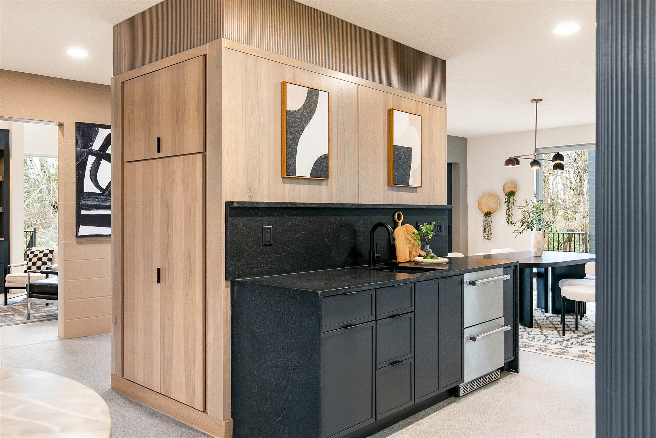 Ankeny, Iowa, 50023, United States, 5 Bedrooms Bedrooms, ,4 BathroomsBathrooms,Residential,Active,1998590