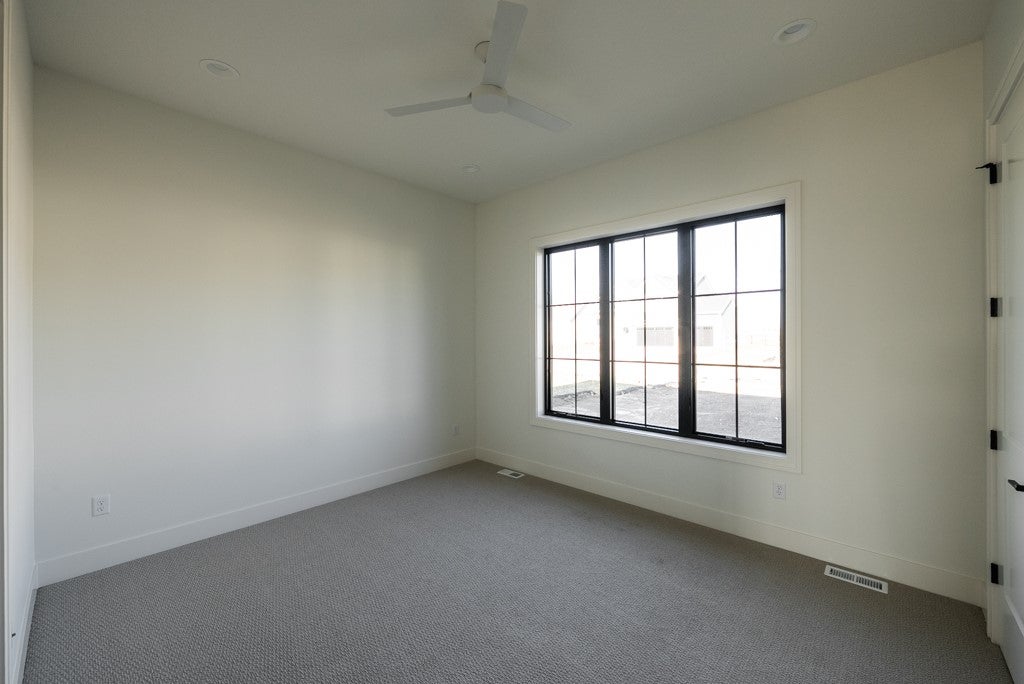 Ankeny, Iowa, 50021, United States, 4 Bedrooms Bedrooms, ,5 BathroomsBathrooms,Residential,Active,1951828