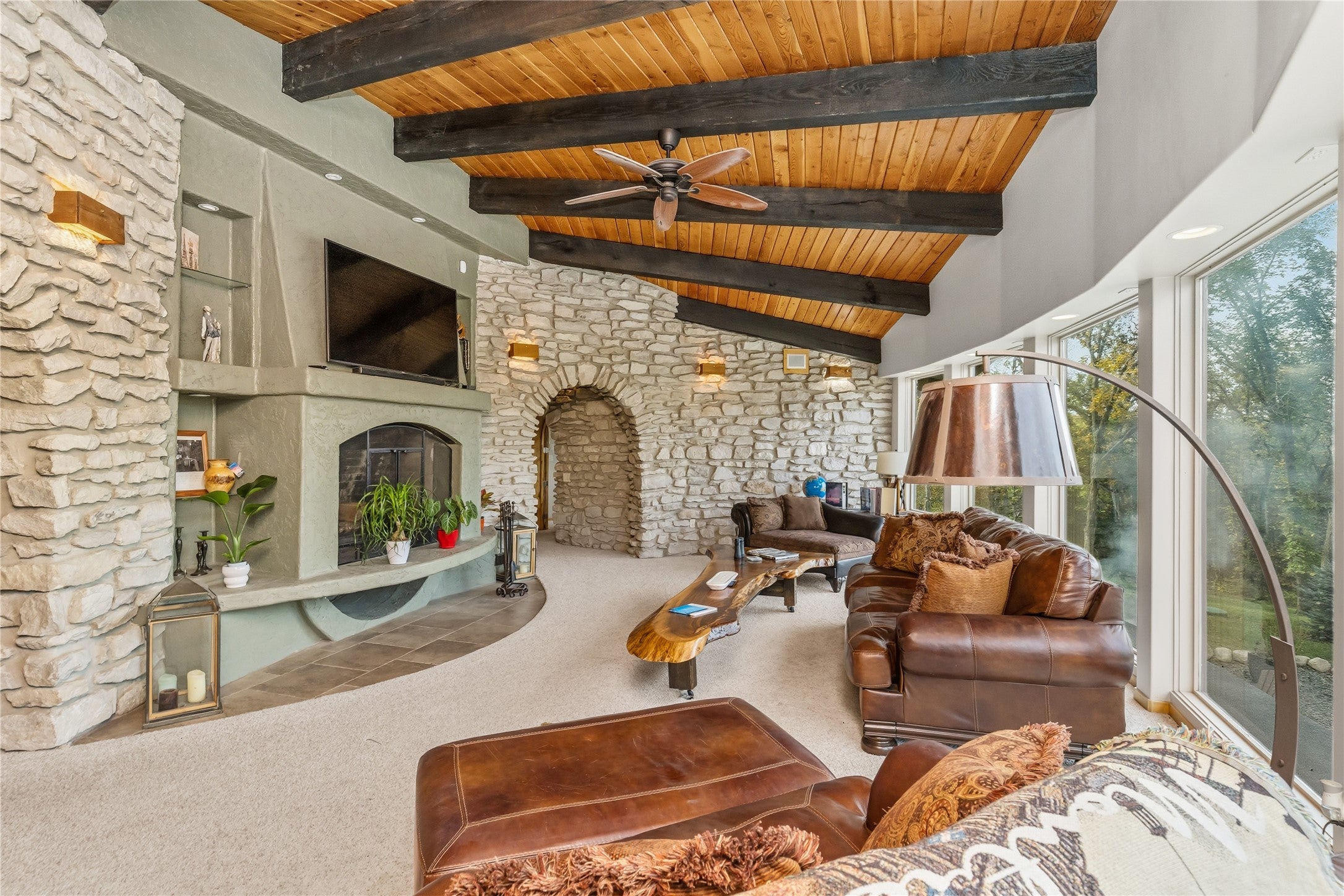 Adel, Iowa, 50003, United States, 3 Bedrooms Bedrooms, ,3 BathroomsBathrooms,Residential,Active,1971020