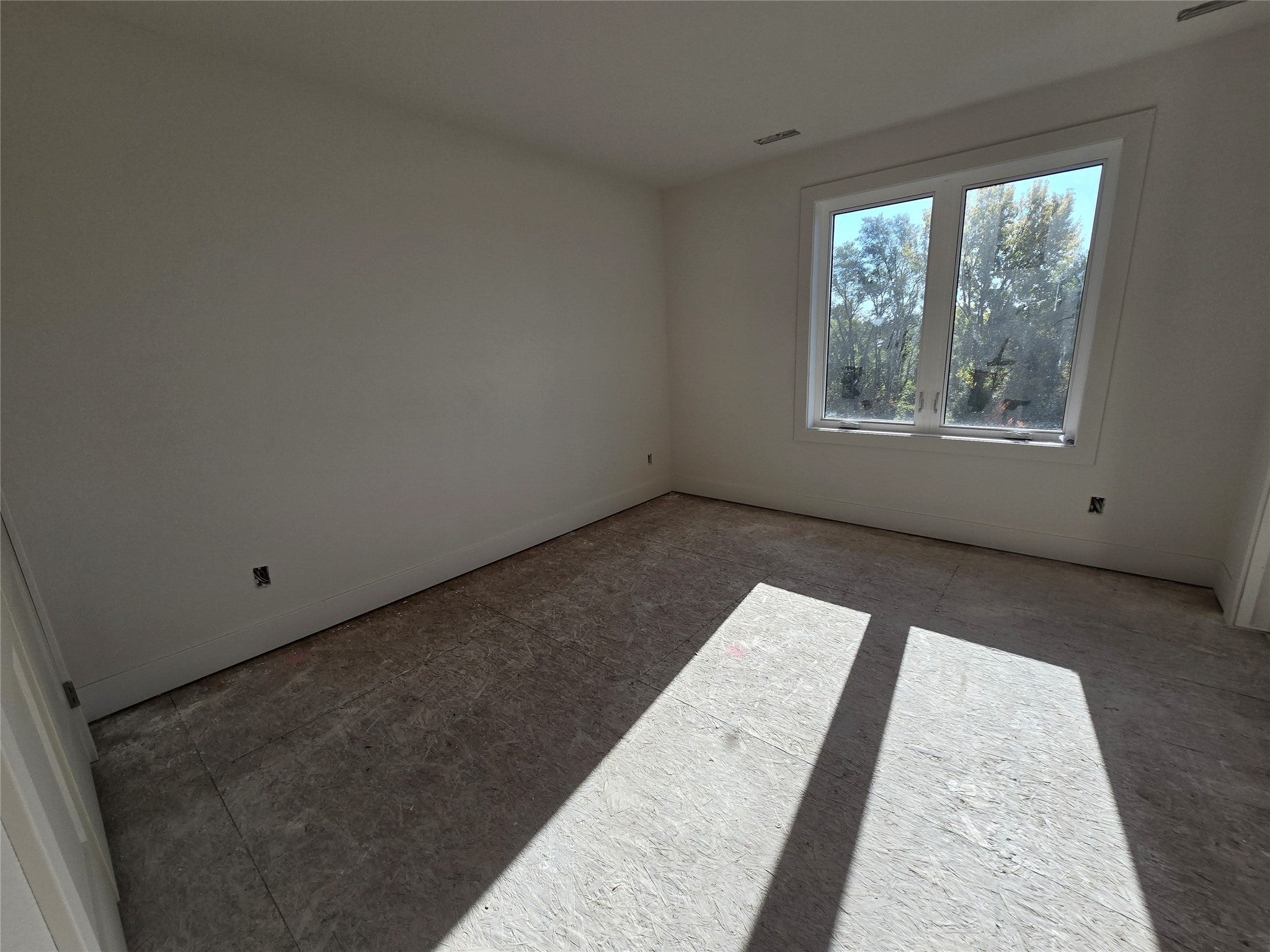 Urbandale, Iowa, 50323, United States, 6 Bedrooms Bedrooms, ,6 BathroomsBathrooms,Residential,Active,1869122