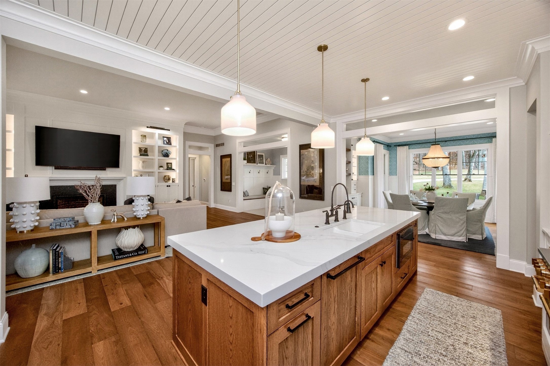 Ankeny, Iowa, 50023, United States, 5 Bedrooms Bedrooms, ,5 BathroomsBathrooms,Residential,Active,2011207